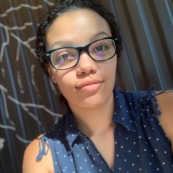 Hi! I’m Dejia! - Picture 5 of 5